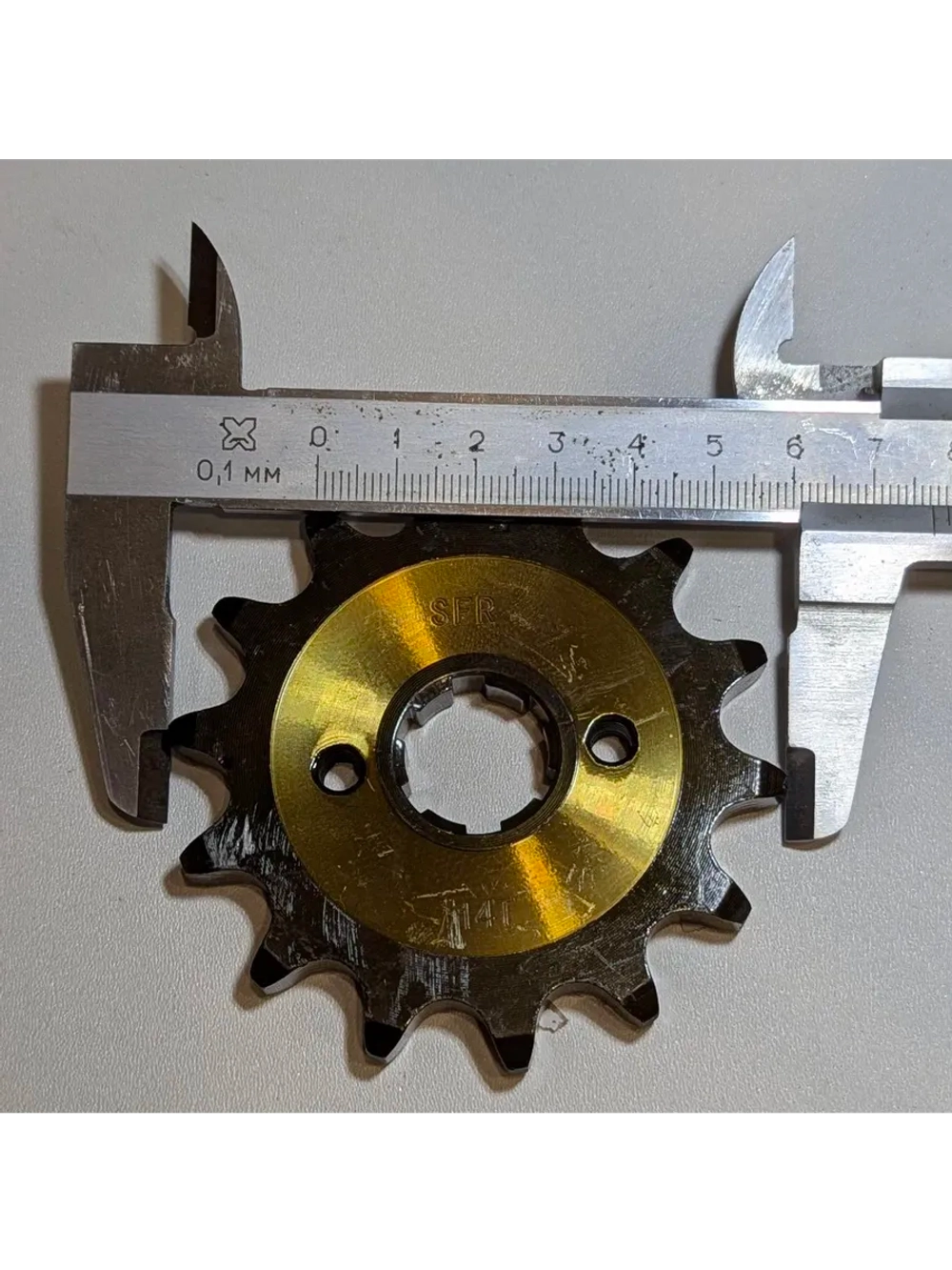 t+ Звезда ведущая для мотоцикла 530 14 зубов 20мм SFR