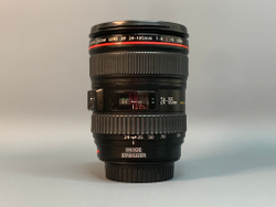 Canon EF 24-105mm f/4L IS USM царапка на передней линзе