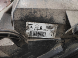 Фара правая галоген Citroen Berlingo 2 (B9) 08-19 Б/У Оригинал 9682828180
