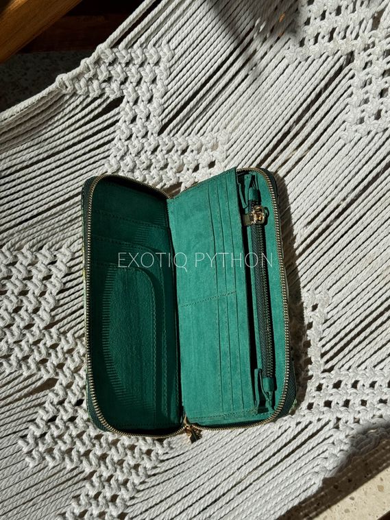 Кошелек из кожи питона на замке WA-256