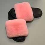 Шлепки из меха кролика рекс "Пудра"