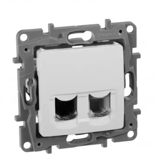 ETIKA Розетка телефонная+компьютерная RJ11+RJ45 категория 5 UTP белая (672252)