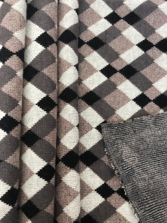 Трикотаж принт геометрия, серый, беж, белый, вискоза ORLA