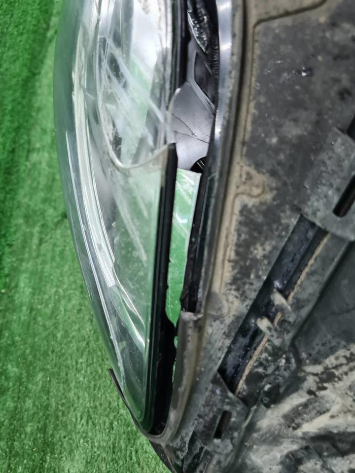 Фара правая Mercedes GLC X253 (2019-2022) LED