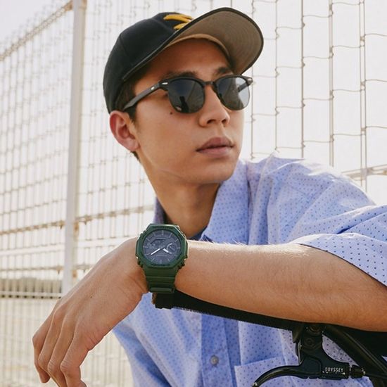 Наручные часы Casio GA-B2100-3A