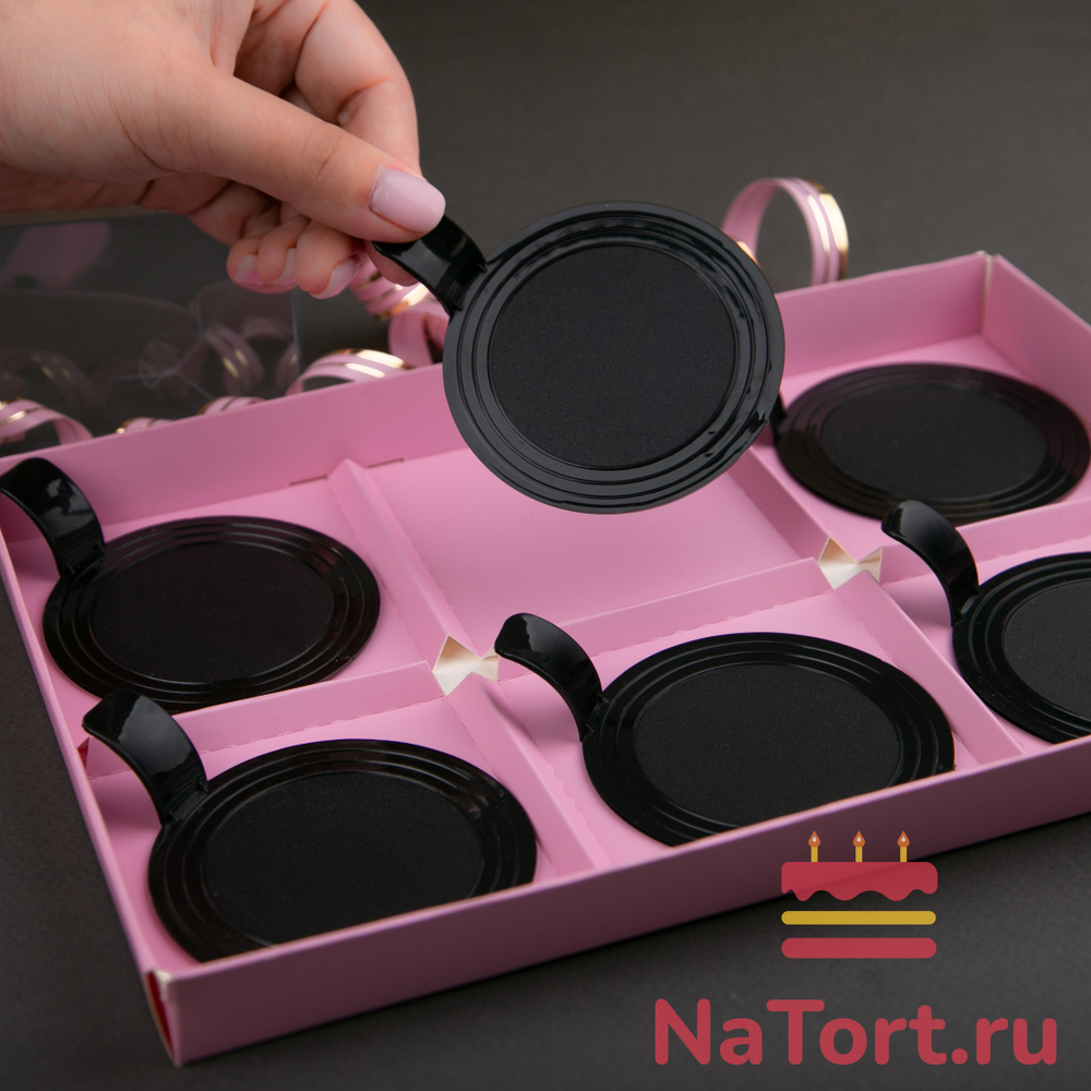 Подложка пластиковая круглая с держателем (цвет Черный)