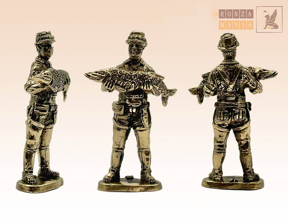 фигурка Рыбак с щукой