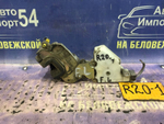 Замок двери передней левой NISSAN MISTRAL 1997