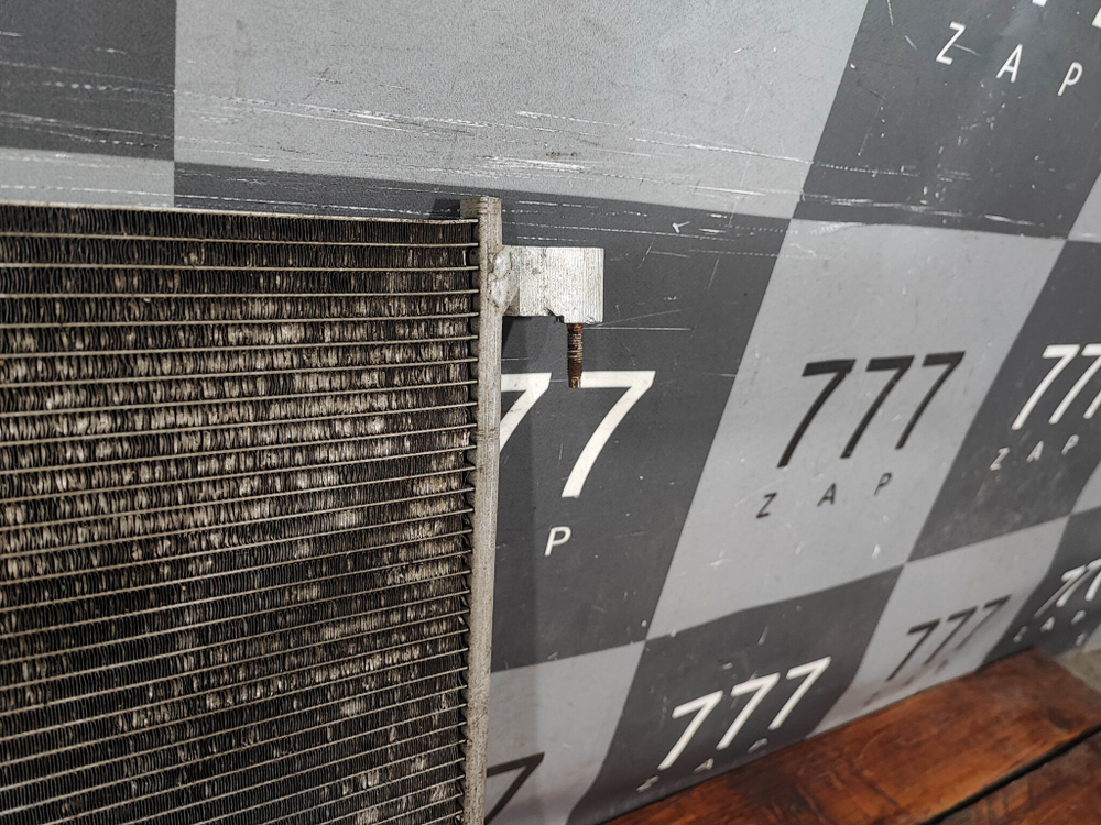 Радиатор кондиционера Mercedes E W213, C W205 БУ Оригинал A0995000454