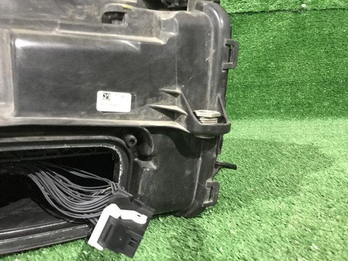 Фара левая Mercedes GLC X253 (2019-2022) LED