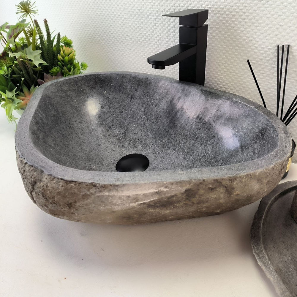 Раковина из речного камня RS-63571 (53*38*16) 0122