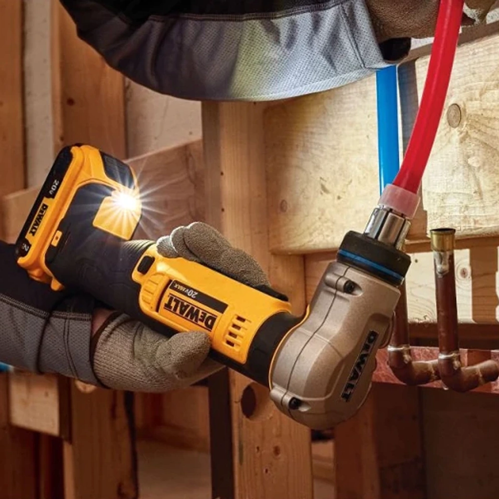 DeWalt DCE400D2-QW расширитель для пластиковых труб (2 x 2 Ач, ЗУ)