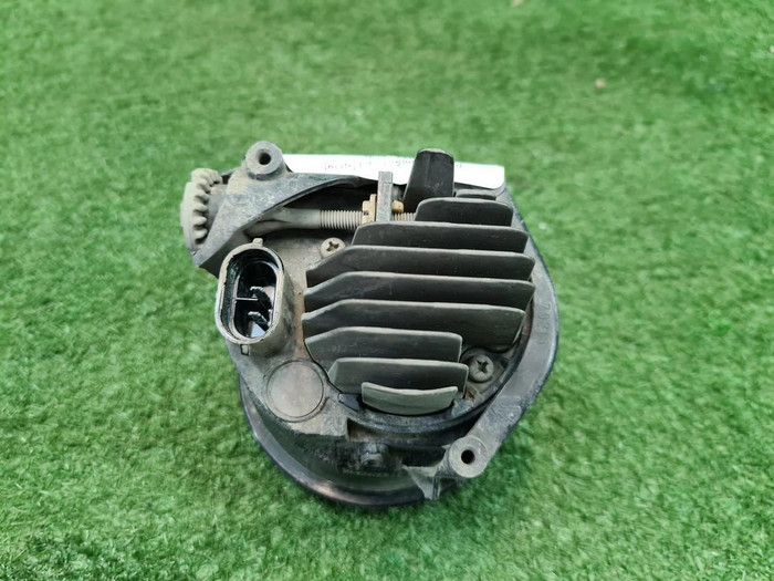 ПТФ правая Toyota Land Cruiser Prado 150 (17-н.в.)