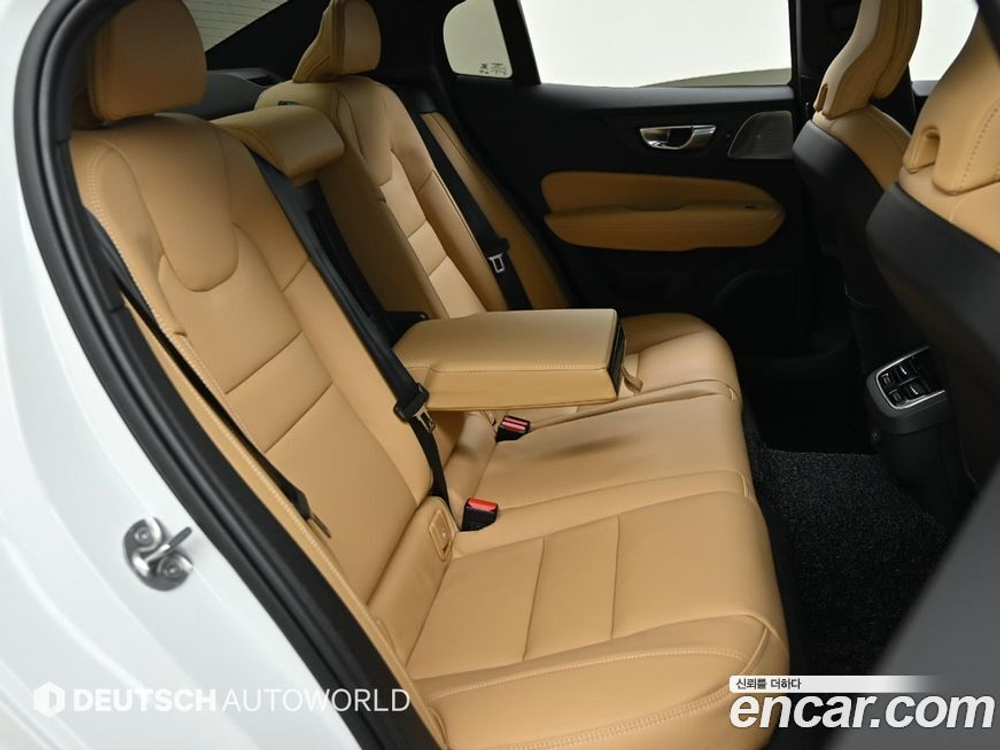 Volvo S60 3 Generation B5 Ultimate Bright (09.2023)