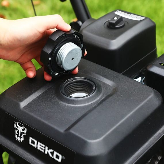 Снегоуборщик DEKO ST 560