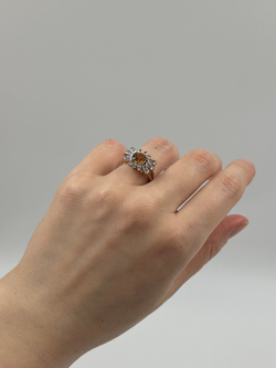 Кольцо с жёлтым кристаллом