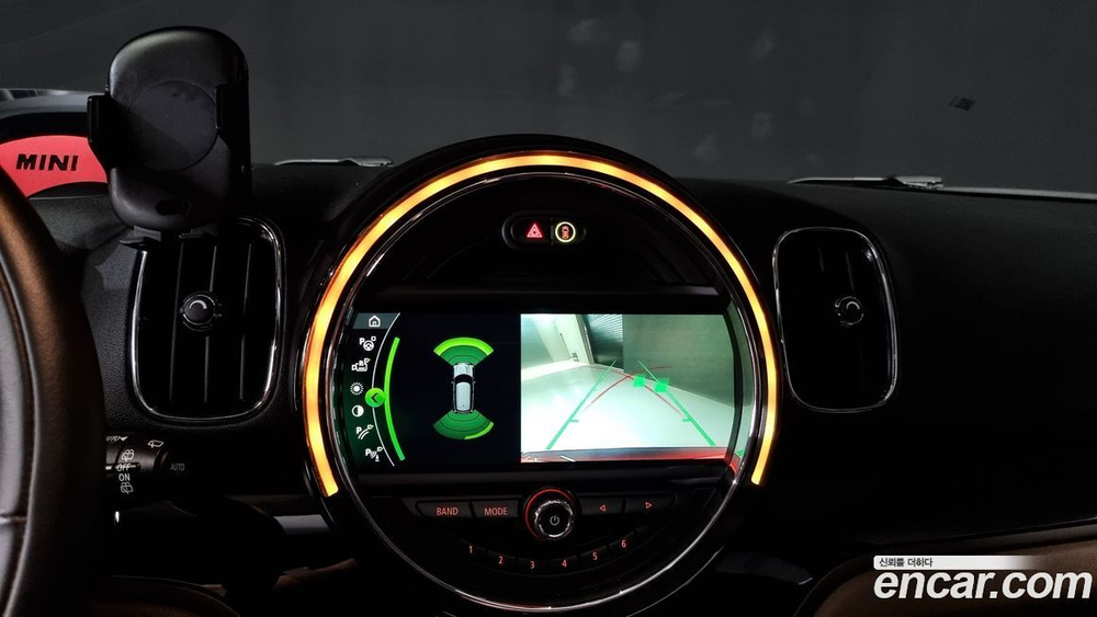 Mini Cooper D Countryman ALL4 HIGH (10.2019)