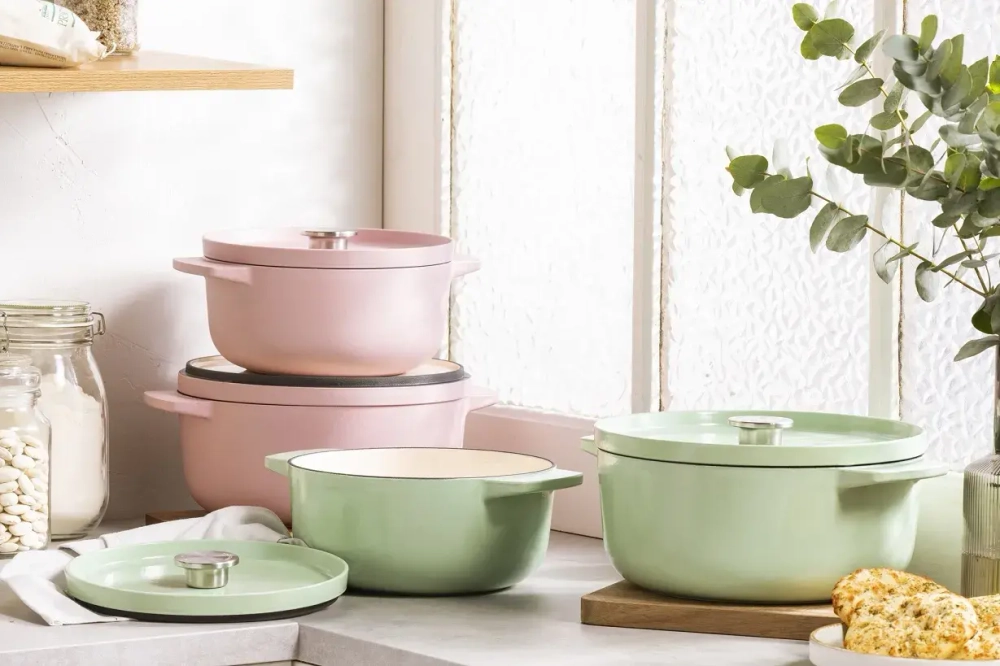KitchenAid Чугунная кастрюля 26 см 5,2 л розовая