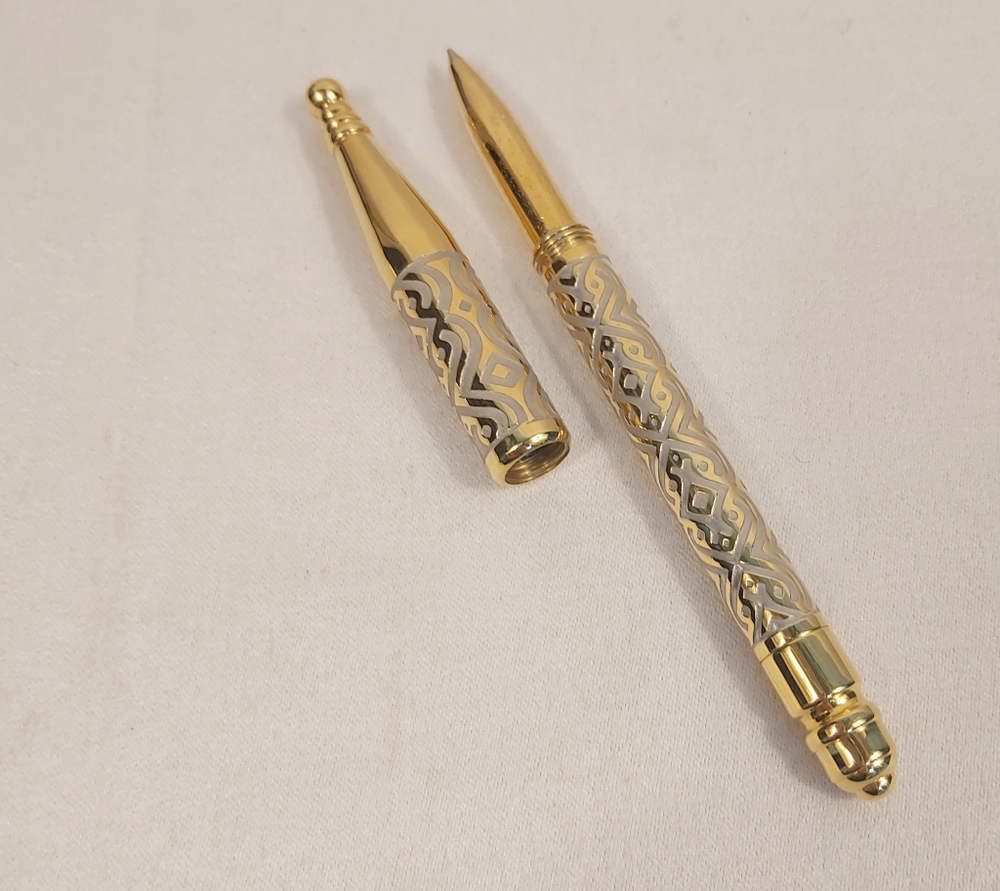 Подарочная ручка "Элитная" № 13 с колпачком