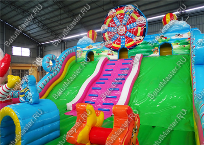 Коммерческий надувной батут «Парк развлечений Мульти» 15*8*8 м