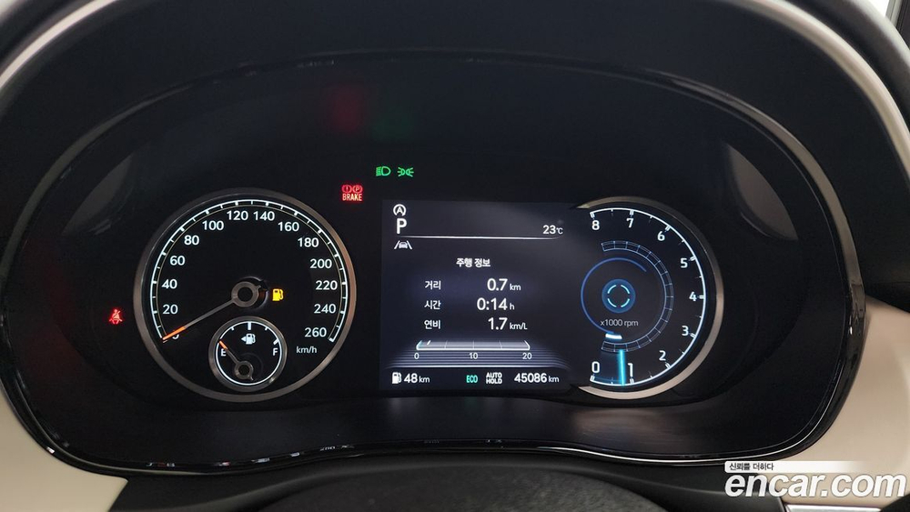 Genesis GV70 2.5T Бензин AWD (04.2023)