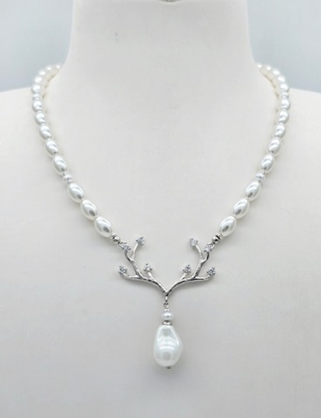 91004398 Колье Selena Pearls