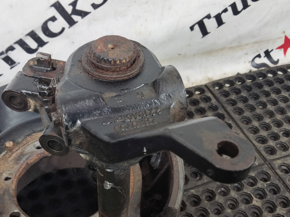 Тормозной механизм задний правый в сборе