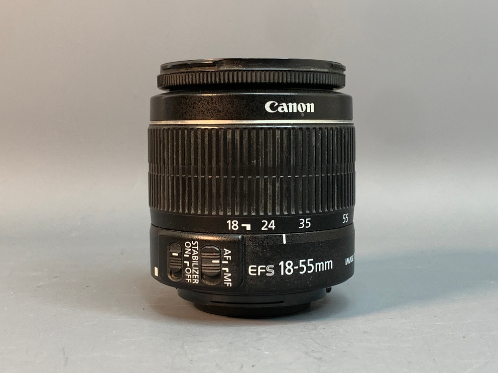 Canon 600D kit 18-55mm 3.5-5.6 IS ll 12.498 Кадров