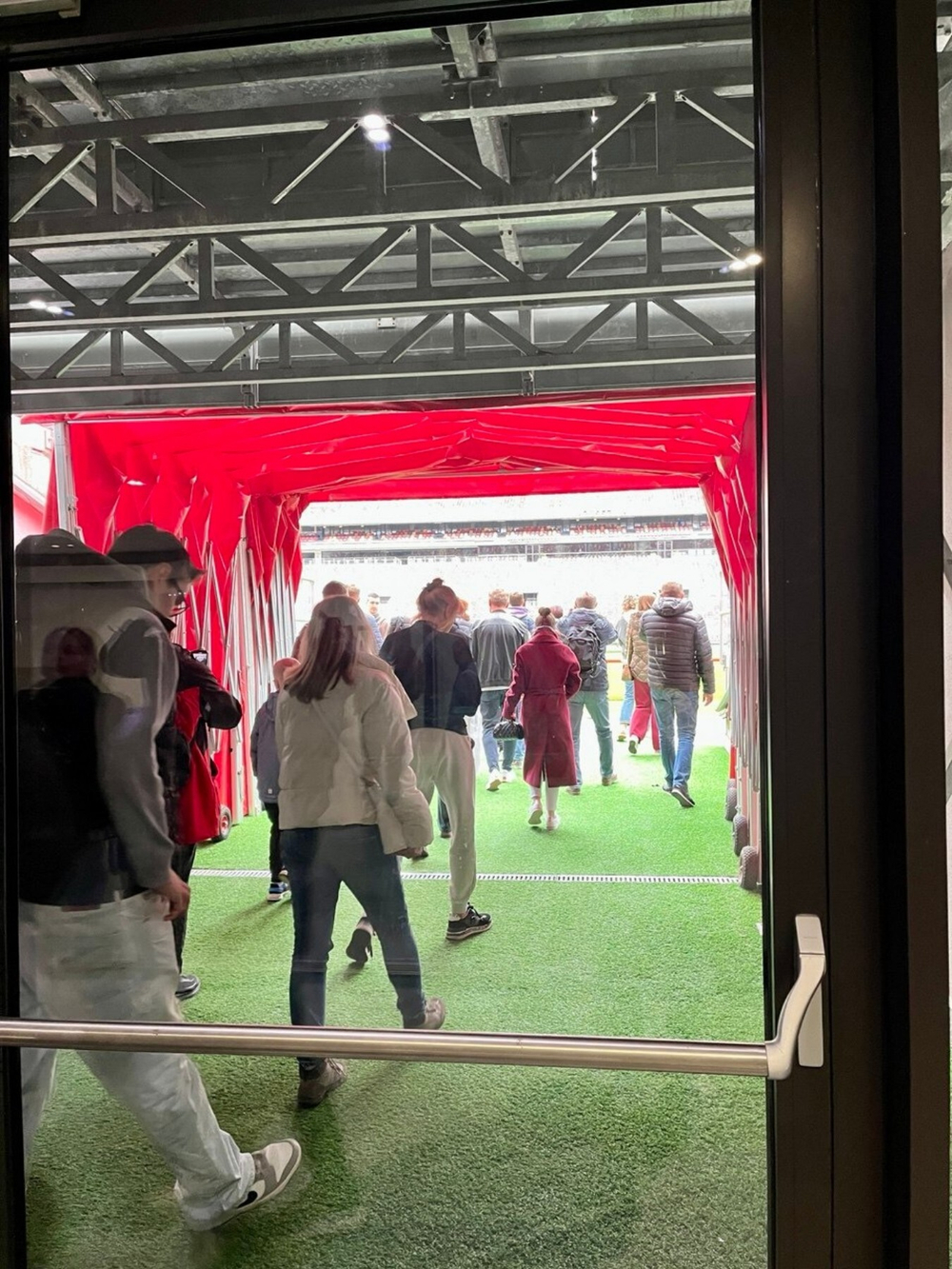 «Большой спорт в Лужниках: пешеходный маршрут по олимпийскому комплексу и экскурсия на стадионе БСА"