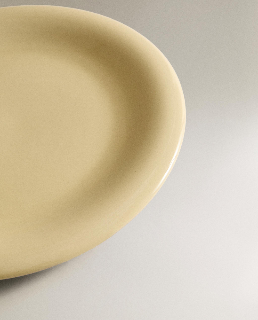 Zara Home тарелка из каменной керамики, цвет кремовый, 28 см