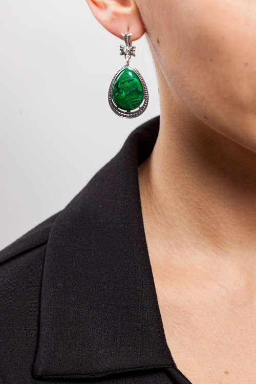 "Овал с Камнем" серьги в серебряном покрытии из коллекции "Самоцветы" от Jenavi  с английским замком