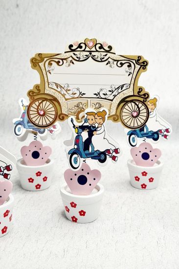 Сувенир - держатель с прищепкой "Молодожены " деревянный, 1 штука