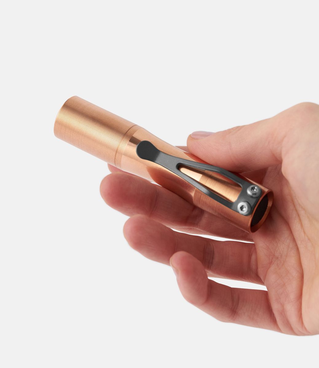 Tactile Turn Apollo Flashlight Copper — фонарик из меди