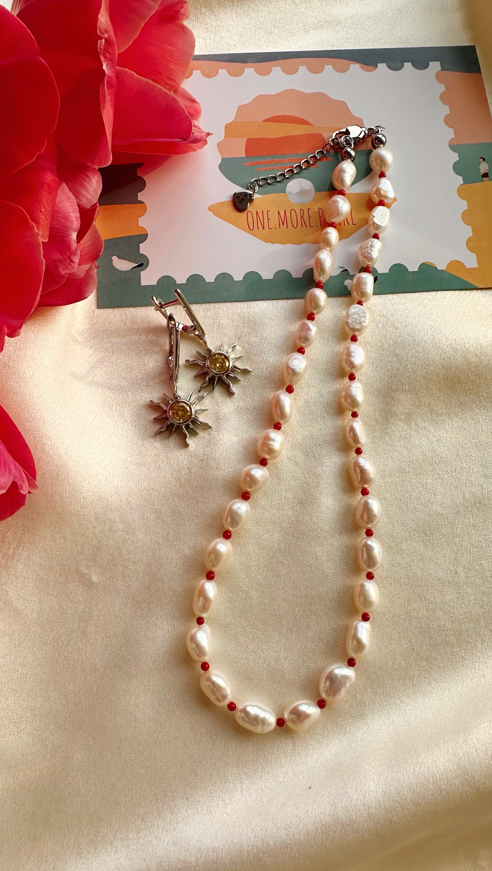 Ожерелье Черри из жемчуга и коралла