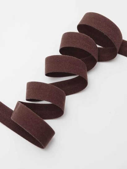 Бейка эластичная шоколад матовая ширина 15 мм