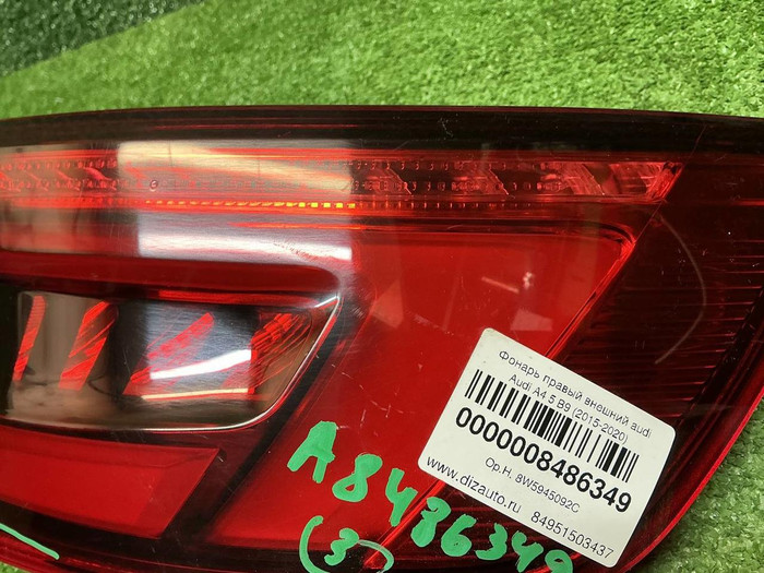 Фонарь правый внешний Audi A4 B9 (2015-2020) седан
