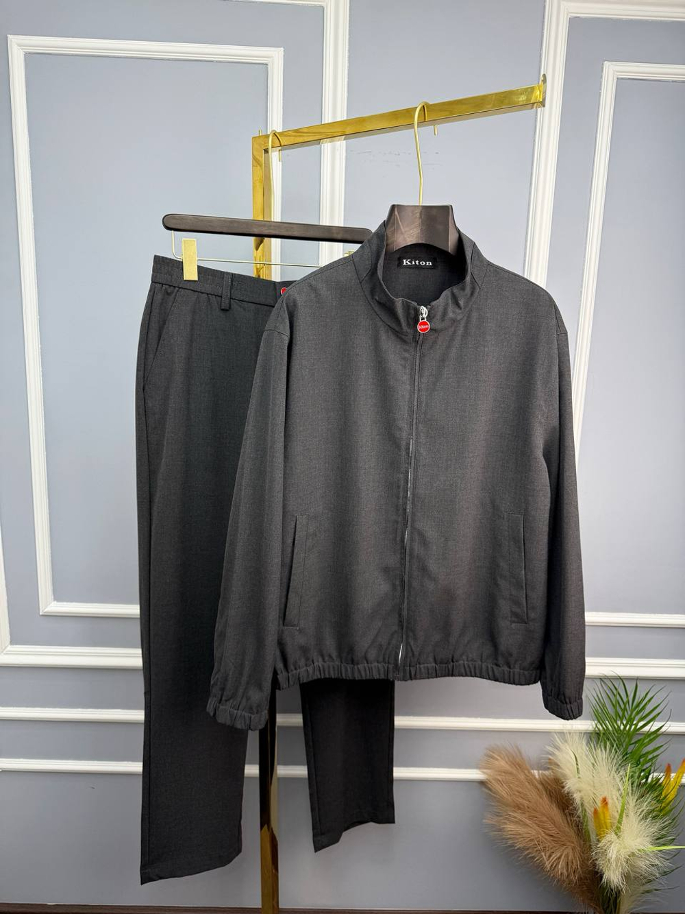 Прогулочный костюм Kiton