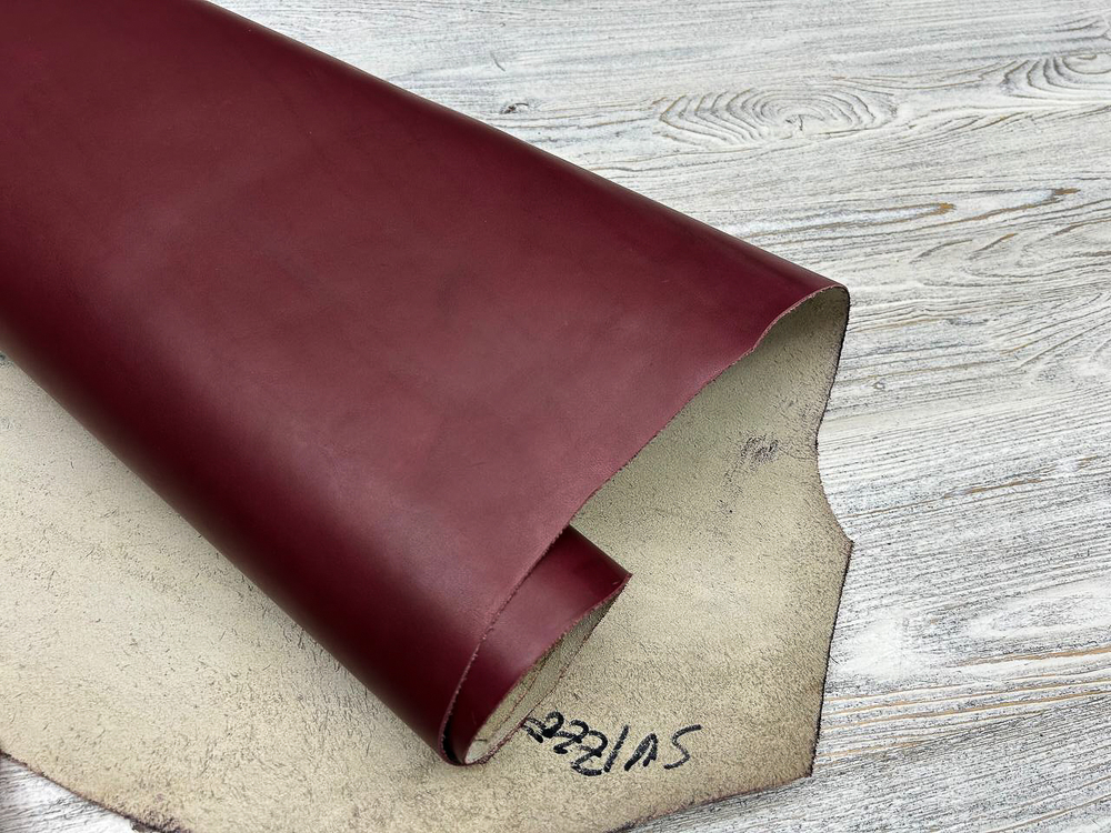Roubax Bordo (1,2-1,4 мм) цв. Бордовый, натуральная кожа