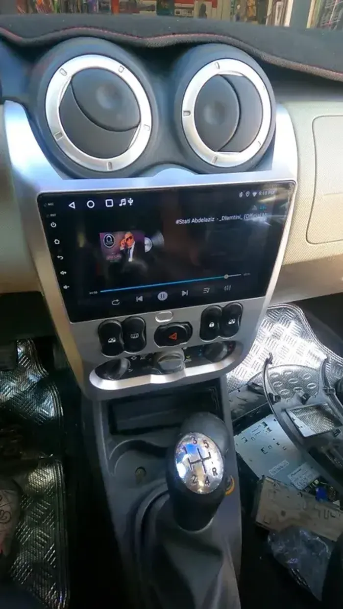 Магнитола для Renault Logan/Sandero 2009-2014 - Kuberg SF-9944 QLed, Android 13, Быстрейшая, CarPlay, SIM-слот