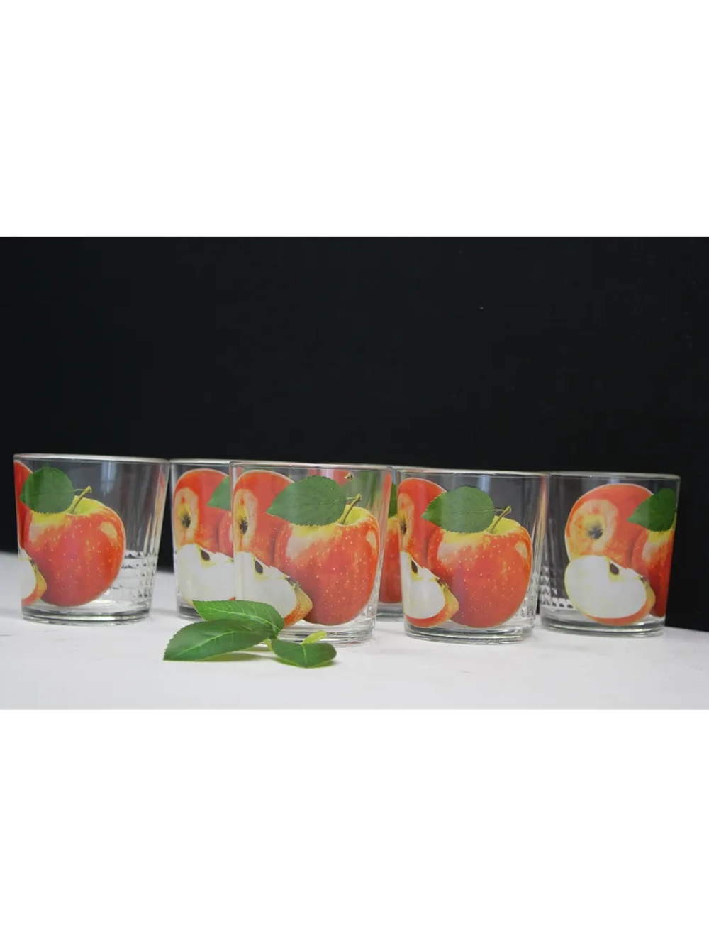 Стакан для напитков сока и воды