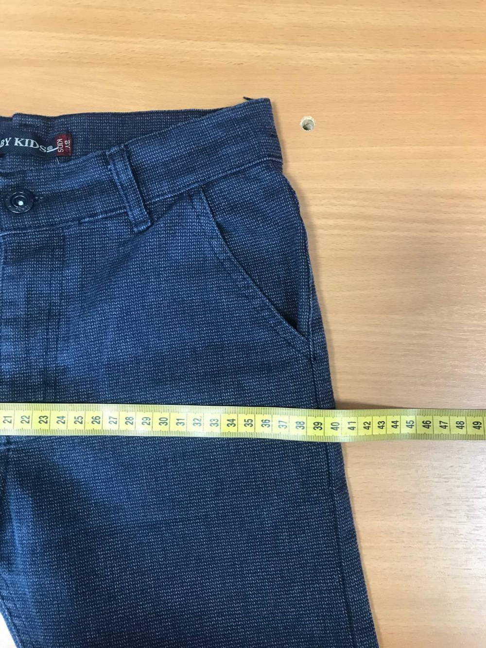 Джинсы на каждый день, визуально на 12 лет