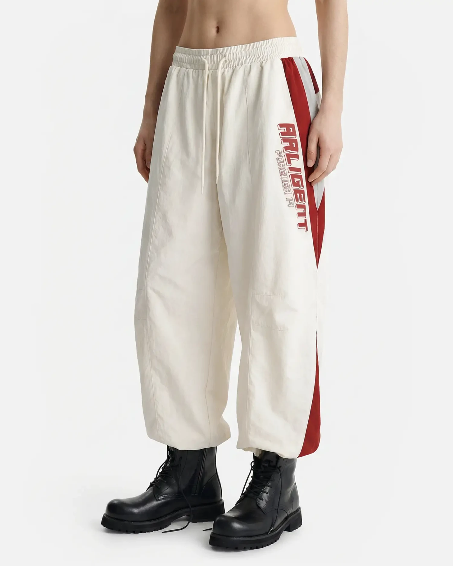 Брюки спортивные в стиле ретро