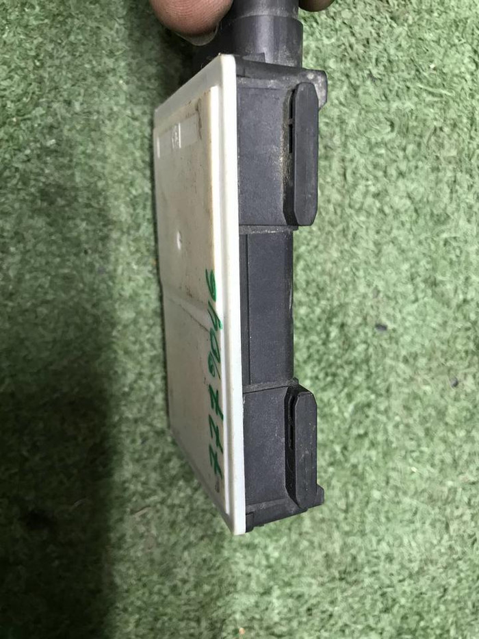 Датчик слепых зон VW Touareg 3 (2018-2023)