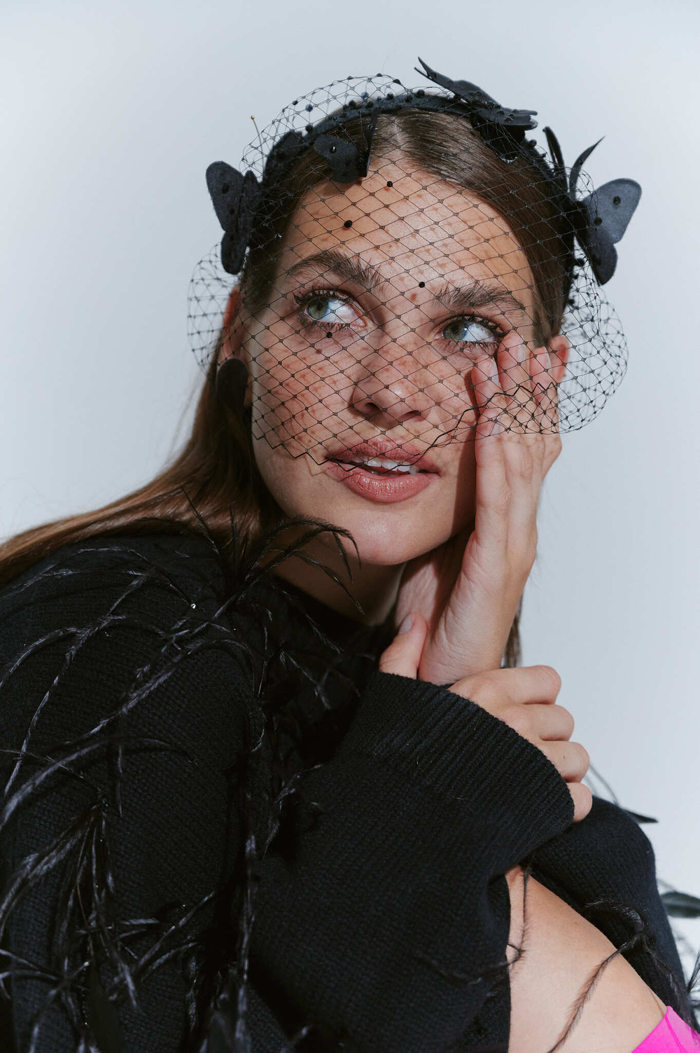 Вуаль с бабочками