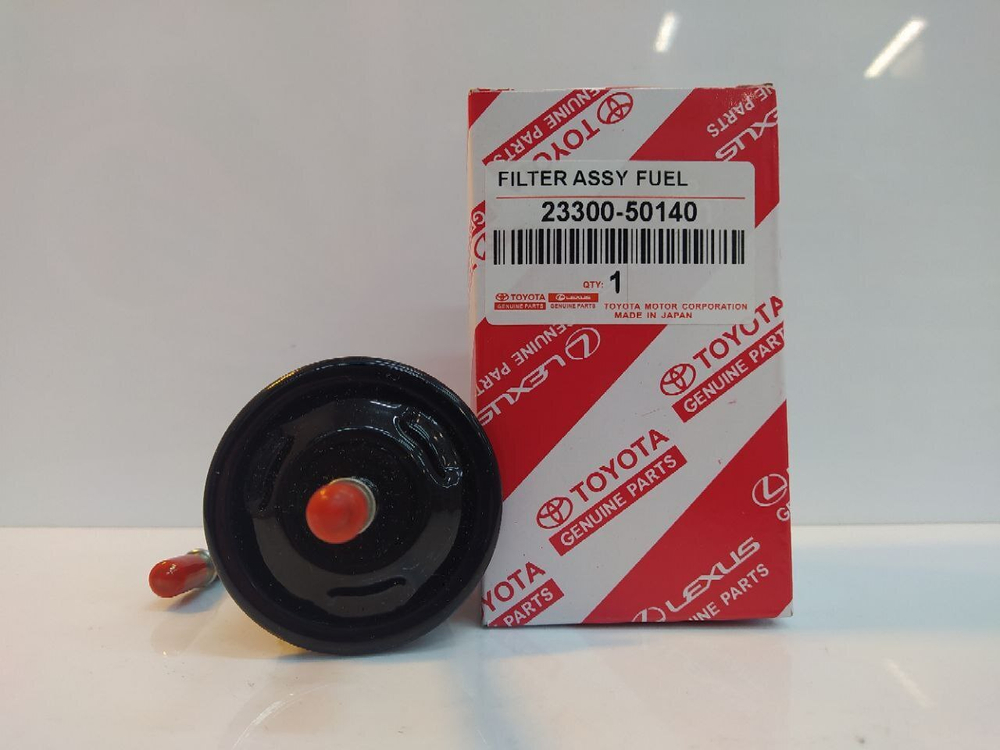 Фильтр топливный 2330050140 Toyota Land Cruiser