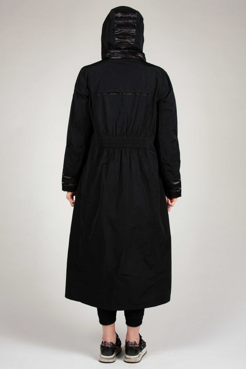 Пальто облегченное утепленное DIEGO M 606 черное