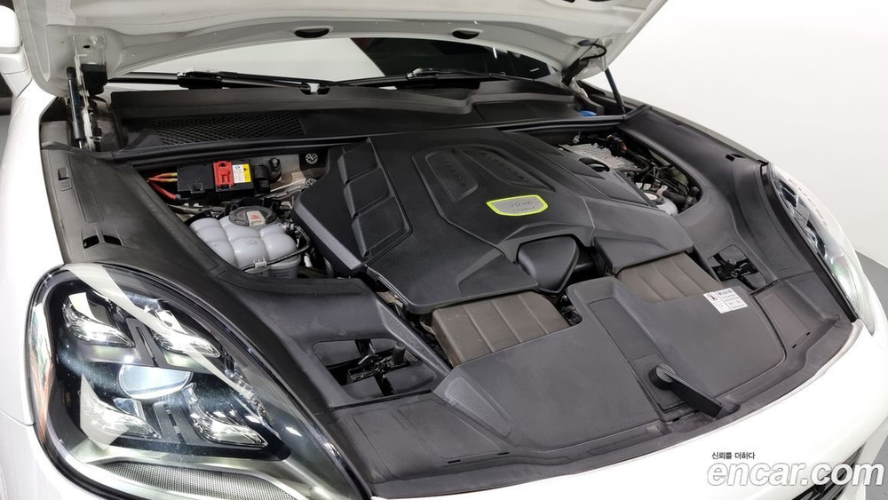 Porsche Cayenne (PO536) 3.0 E-Hybrid (07.2020)