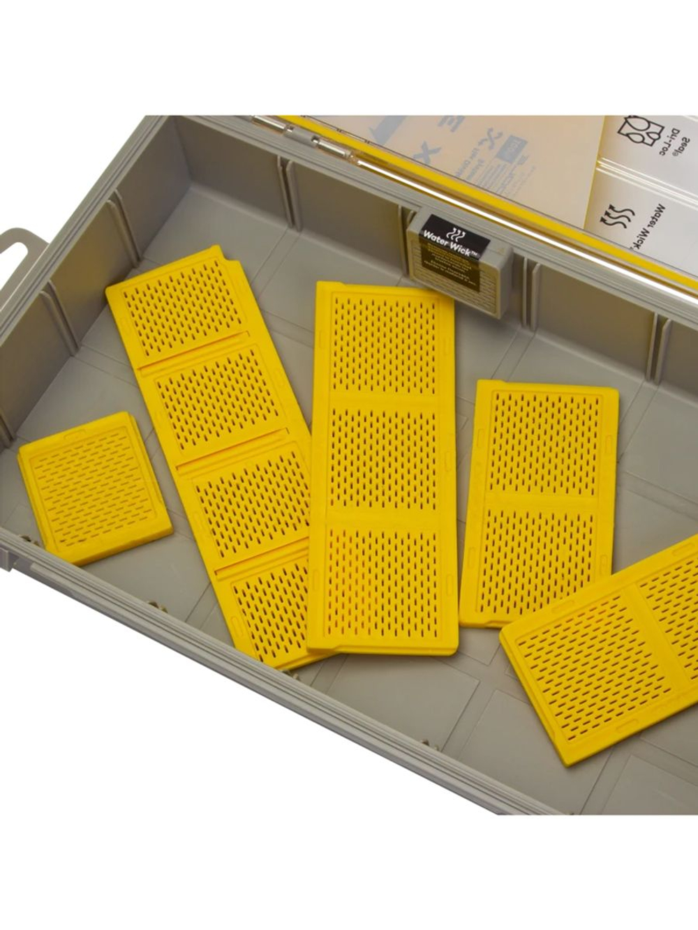 Коробка для приманок Plano Plase377 Edge Flex Stow 3700 Mid, 35.6 x 22.9 x 6.7 см (1561204)