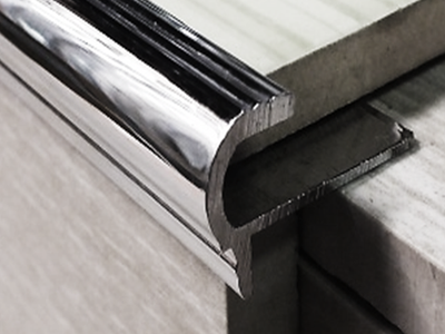 Латунный хромированный гибкий профиль для ступеней FLD