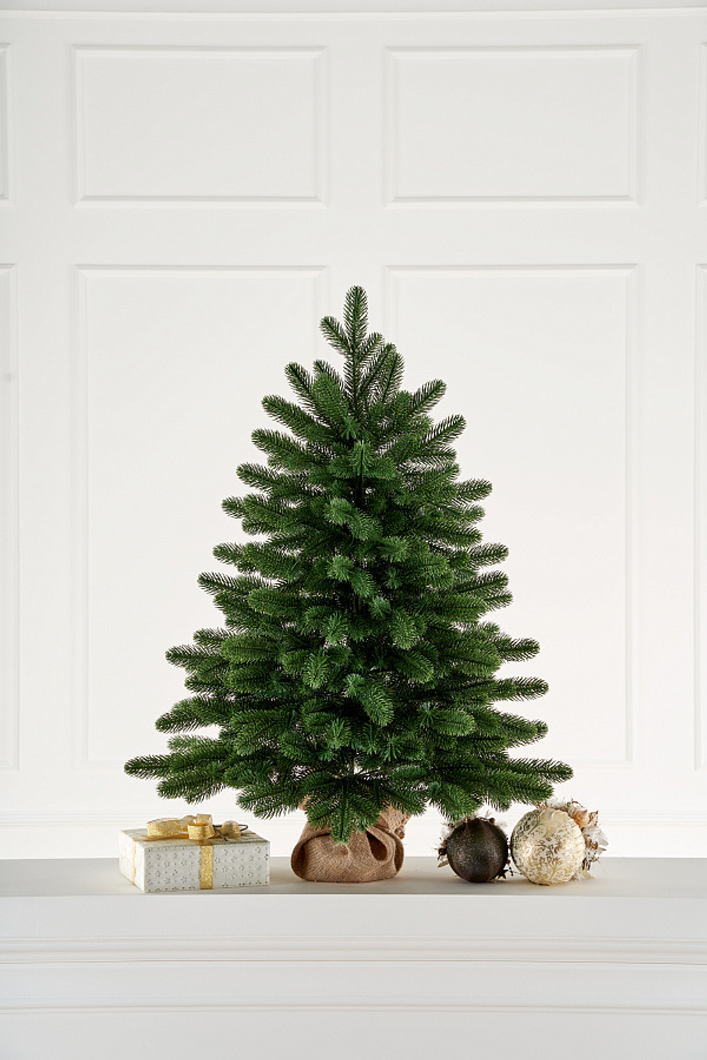 Ель настольная Приморская 0,9 м пенек+мешковина 100% Литые веточки МаксКристмас